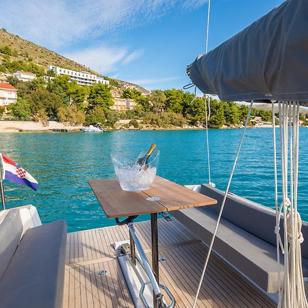 Hotel Ola - Adults Only Donji Seget Εξωτερικό φωτογραφία